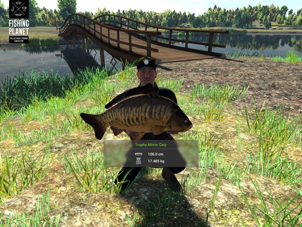 Trophy Mirror Carp held on the bank in Fishing Planet at Weeping Willow Fisheries, 106 cm and 17.485 kg